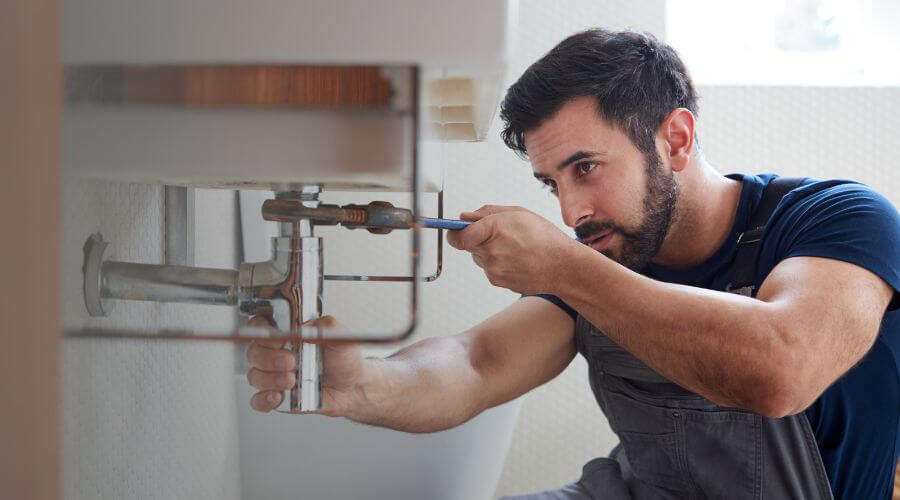 Sink faucet replacement in Saint Regis, MT